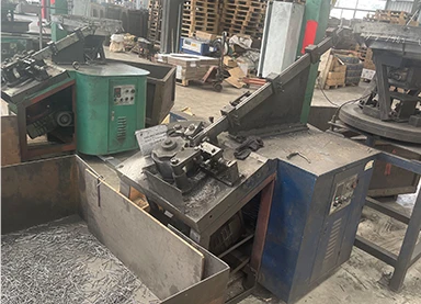 Threadrollingmachine
